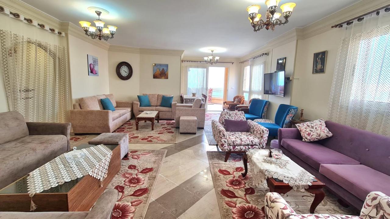 Miami Island Apartment
